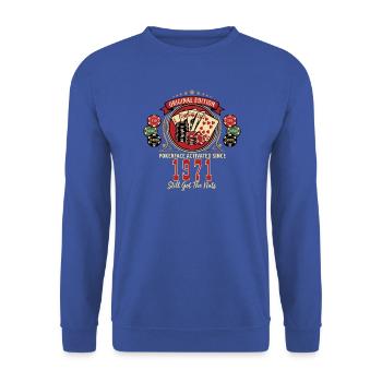 Poker T-Shirt 1971 Geburtstag, Poker Legende Shirt - Unisex Pullover - Royalblau - Vorne - Alina (178cm) & Michal (187cm)