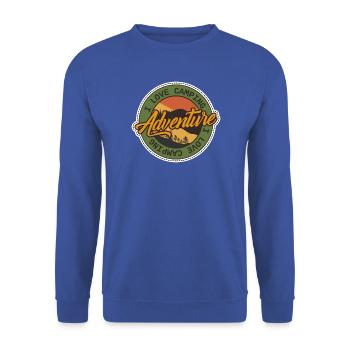 Adventure Camping Badge - Unisex Pullover - Royalblau - Vorne - Alina (178cm) & Michal (187cm)