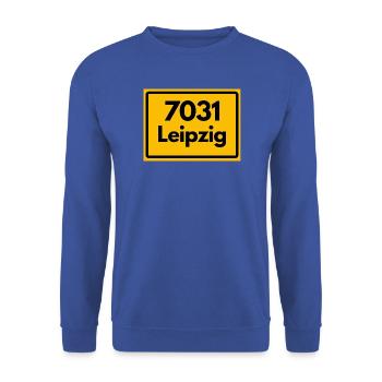 7031 LEIPZIG DDR RETRO HEIMATSTOLZ OSTALGIE - Unisex Pullover - Royalblau - Vorne - Alina (178cm) & Michal (187cm)