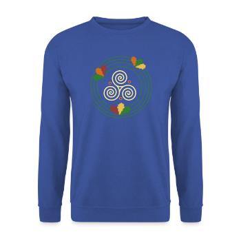 Triskel - Der ewige Kreislauf - Unisex Pullover - Royalblau - Vorne - Alina (178cm) & Michal (187cm)