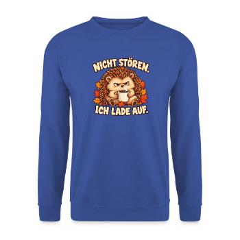 Nicht stören, ich lade auf - Igel mit Kaffee - Unisex Pullover - Royalblau - Vorne - Alina (178cm) & Michal (187cm)