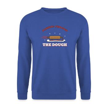 Durch den Teig sprinten – Weihnachtsbacken - Unisex Pullover - Royalblau - Vorne - Alina (178cm) & Michal (187cm)