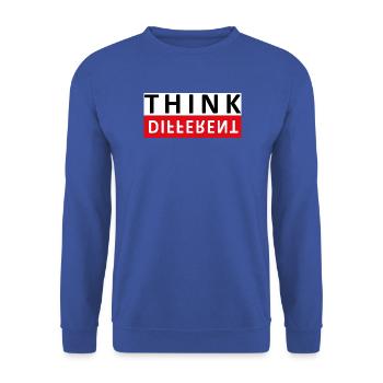Think Different - Unisex Pullover - Royalblau - Vorne - Alina (178cm) & Michal (187cm)