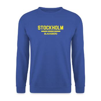Stockholm Blackberg Typografisches Design - Unisex Pullover - Royalblau - Vorne - Alina (178cm) & Michal (187cm)