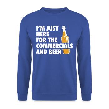 Halbzeit-werbespots Und Bier-t-shirt - Unisex Pullover - Royalblau - Vorne - Alina (178cm) & Michal (187cm)