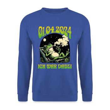 Legalization 2024 Cannabis Tea - Unisex Sweatshirt - royal blue - Front - Alina (178cm) & Michal (187cm)