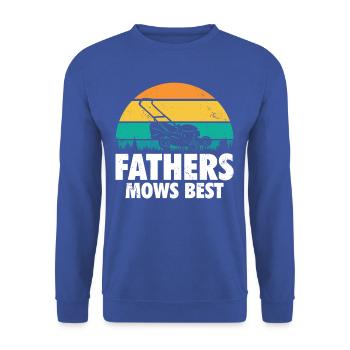 Lustige Rasenpflege Papa T-shirt - Unisex Pullover - Royalblau - Vorne - Alina (178cm) & Michal (187cm)