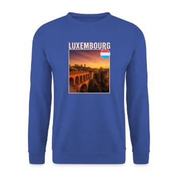 Luxemburg - Unisex Pullover - Royalblau - Vorne - Alina (178cm) & Michal (187cm)