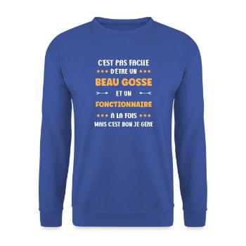 Gutaussehender Typ und Beamter: Doppelleben - Unisex Pullover - Royalblau - Vorne - Alina (178cm) & Michal (187cm)