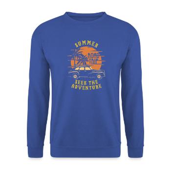Sommer-Roadtrip-Abenteuer Sonnenuntergang - Unisex Pullover - Royalblau - Vorne - Alina (178cm) & Michal (187cm)