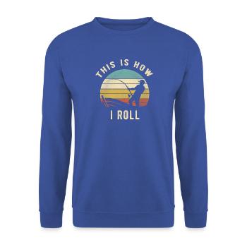 So mache ich das Retro-Bootsliebhaber-Angelgeschenk - Unisex Pullover - Royalblau - Vorne - Alina (178cm) & Michal (187cm)