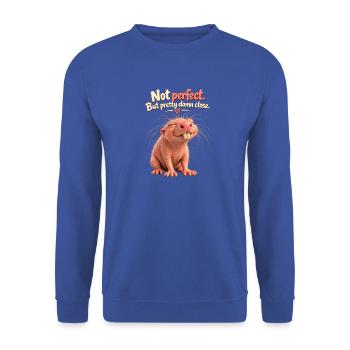 Lustiger Nacktmull – Not Perfect, But Pretty Damn  - Unisex Pullover - Royalblau - Vorne - Alina (178cm) & Michal (187cm)