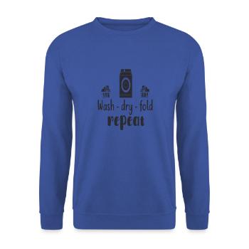 WASH,DRY,FOLD,REPEAT - Unisex Pullover - Royalblau - Vorne - Alina (178cm) & Michal (187cm)