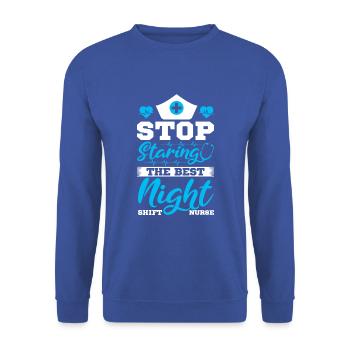 Stop staring the best Night Shift Nurse - Unisex Pullover - Royalblau - Vorne - Alina (178cm) & Michal (187cm)