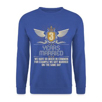 Nous avons beaucoup en commun 3ème anniversaire de mariage - Sweat-shirt Unisexe - bleu royal - Devant - Alina (178cm) & Michal (187cm)