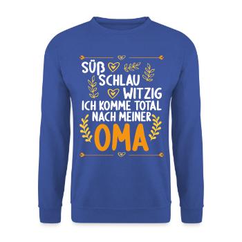 Ich komme total nach meiner Oma Enkelin Enkel - Unisex Pullover - Royalblau - Vorne - Alina (178cm) & Michal (187cm)