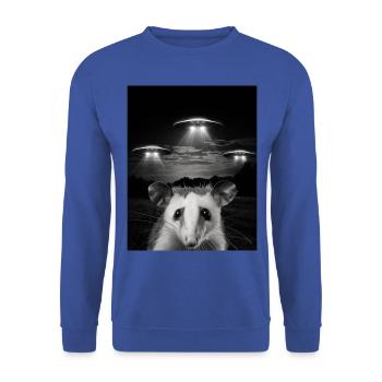Funny possum selfie in front of UFOs Opossum UFO - Unisex Sweatshirt - royal blue - Front - Alina (178cm) & Michal (187cm)