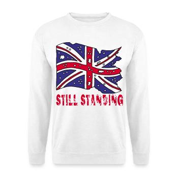 Zerrissene englische Flagge - Unisex Pullover - Weiß - Vorne - Alina (178cm) & Michal (187cm)