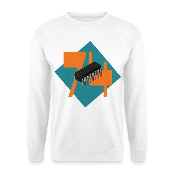74 Series – Retro Logic Chip V3 - Unisex Pullover - Weiß - Vorne - Alina (178cm) & Michal (187cm)