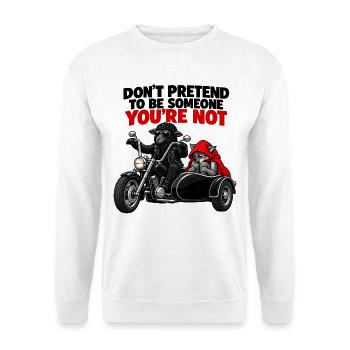 Schwarzes Schaf auf einem Motorrad und Wolf - Unisex Pullover - Weiß - Vorne - Alina (178cm) & Michal (187cm)