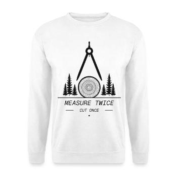 Zweimal messen – Waldhandwerk - Unisex Pullover - Weiß - Vorne - Alina (178cm) & Michal (187cm)