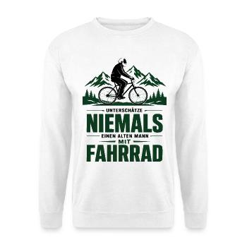 Nie einen alten Mann mit Fahrrad - Unisex Pullover - Weiß - Vorne - Alina (178cm) & Michal (187cm)
