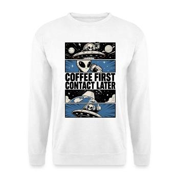 Coffee First Contact Later – Alien Comic - Unisex Pullover - Weiß - Vorne - Alina (178cm) & Michal (187cm)