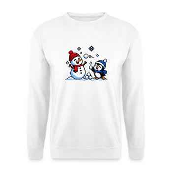 Winter Schneeballschlacht – Pixel Art - Unisex Pullover - Weiß - Vorne - Alina (178cm) & Michal (187cm)