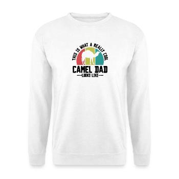 Kamel Papa Retro Style - Unisex Pullover - Weiß - Vorne - Alina (178cm) & Michal (187cm)