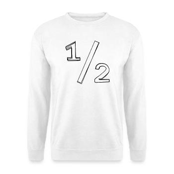 Bruchzahl ½ handgezeichnet - Unisex Pullover - Weiß - Vorne - Alina (178cm) & Michal (187cm)