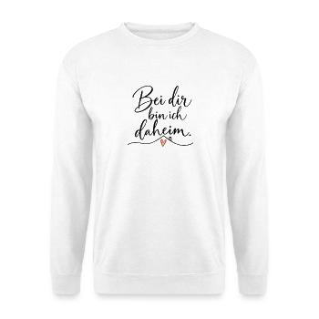 Bei dir bin ich daheim – Lieblingsmensch Geschenk - Unisex Pullover - Weiß - Vorne - Alina (178cm) & Michal (187cm)