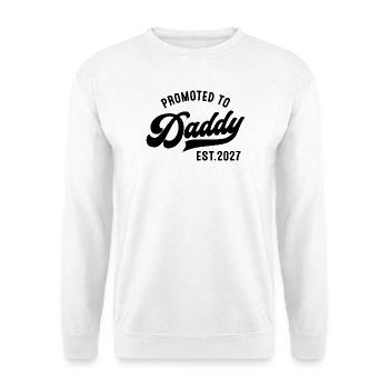 Daddy 2027 Est Vater Geschenkidee - Unisex Pullover - Weiß - Vorne - Alina (178cm) & Michal (187cm)