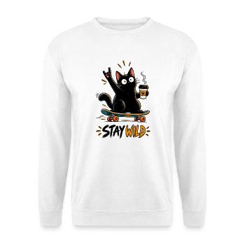 Stay Wild – Skateboard Katze mit Kaffee - Unisex Pullover - Weiß - Vorne - Alina (178cm) & Michal (187cm)