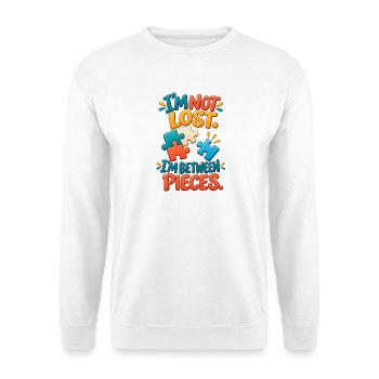 Witziger Puzzle-Liebhaber – Zwischen den Teilen - Unisex Pullover - Weiß - Vorne - Alina (178cm) & Michal (187cm)