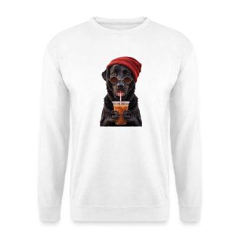 Labrador mit Mütze und Eiskaffee - Unisex Pullover - Weiß - Vorne - Alina (178cm) & Michal (187cm)