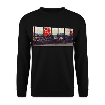 Bicycle convoy at the railway fence - Unisex Sweatshirt - black - Front - Alina (178cm) & Michal (187cm)