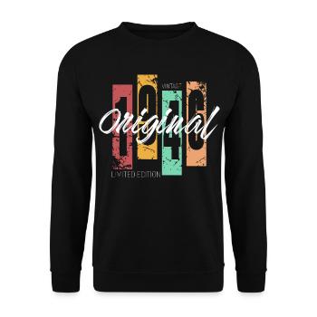 1946 Vintage Retro Birthday - Unisex Sweatshirt - black - Front - Alina (178cm) & Michal (187cm)