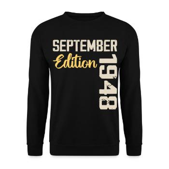 September 1948 - 76th Anniversary September 1948 - Unisex Sweatshirt - black - Front - Alina (178cm) & Michal (187cm)