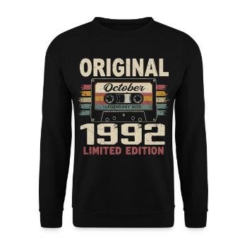 Né en Octobre 1992 | Cadeau Vintage Octobre 1992 - Sweat-shirt Unisexe - noir - Devant - Alina (178cm) & Michal (187cm)
