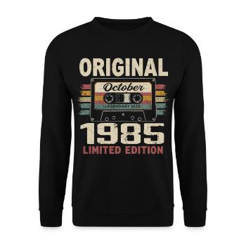 Né en Octobre 1985 | Cadeau Vintage Octobre 1985 - Sweat-shirt Unisexe - noir - Devant - Alina (178cm) & Michal (187cm)
