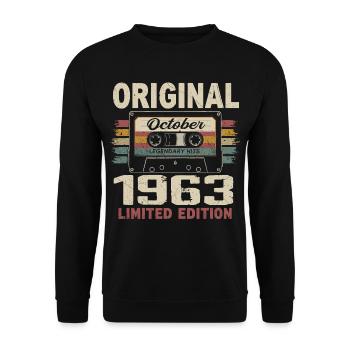 Born in October 1963 | Vintage Gift October 1963 - Unisex Sweatshirt - black - Front - Alina (178cm) & Michal (187cm)