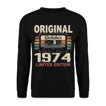 Born in October 1974 | Vintage Gift October 1974 - Unisex Sweatshirt - black - Front - Alina (178cm) & Michal (187cm)