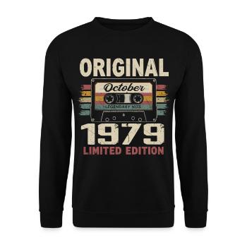 Né en Octobre 1979 | Cadeau Vintage Octobre 1979 - Sweat-shirt Unisexe - noir - Devant - Alina (178cm) & Michal (187cm)