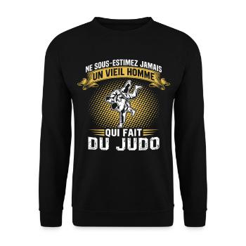 alter Mann der Judo macht Judoka Geschenk - Unisex Pullover - Schwarz - Vorne - Alina (178cm) & Michal (187cm)