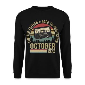 Vintage Car October 1972 Birthday Gift October - Unisex Sweatshirt - black - Front - Alina (178cm) & Michal (187cm)