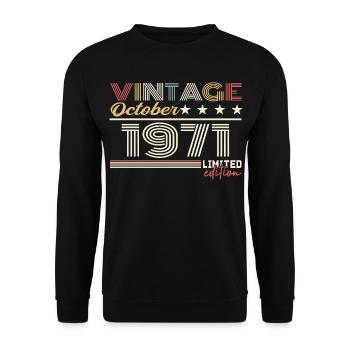 Octobre 1971 rétro anniversaire 1971 Octobre 1971  - Sweat-shirt Unisexe - noir - Devant - Alina (178cm) & Michal (187cm)
