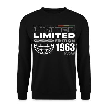 Born in 1963 Birthday 1963 - 62 years Retro - Unisex Sweatshirt - black - Front - Alina (178cm) & Michal (187cm)
