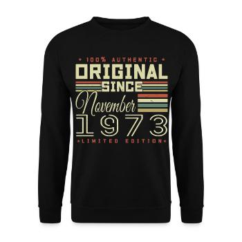 cadeau d'anniversaire novembre 1973 - Sweat-shirt Unisexe - noir - Devant - Alina (178cm) & Michal (187cm)
