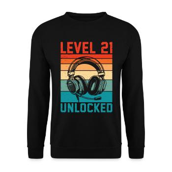 Level 21 Unlocked – 21 Year Gaming Gift - Unisex Sweatshirt - black - Front - Alina (178cm) & Michal (187cm)