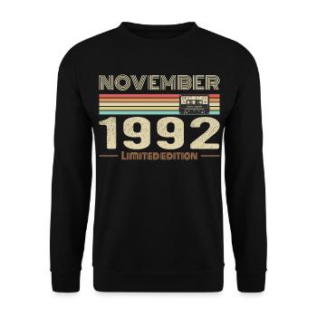 November 1992 Vintage Birthday Retro Tee - Unisex Sweatshirt - black - Front - Alina (178cm) & Michal (187cm)
